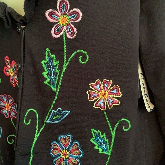 NWT Timberlea black embroidered beaded sweater - Picture 5 of 9